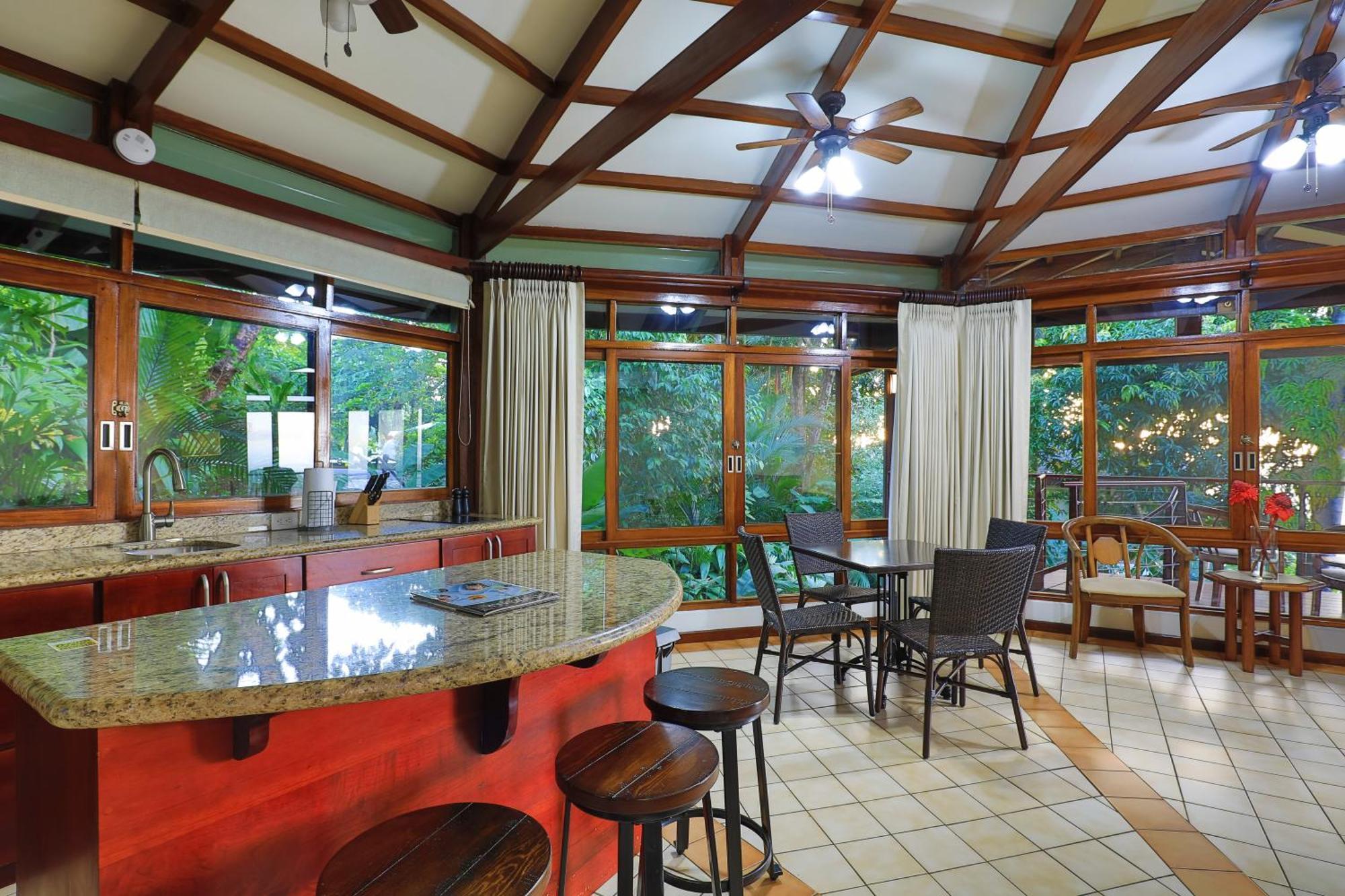 Tulemar Resort Manuel Antonio Exterior photo